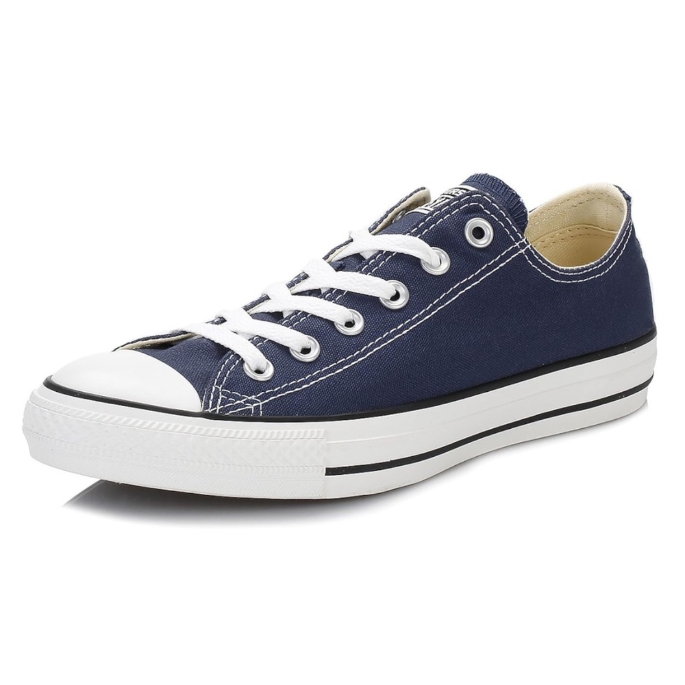 NewRare Converse Adult Chuck Taylor All Star Low Top sneaker women size 8, men 6